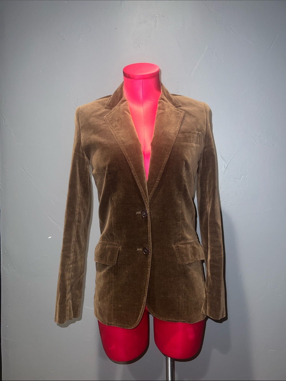 Vintage 1970’s chocolate brown cotton velvet blazer by Marianne Fashion!